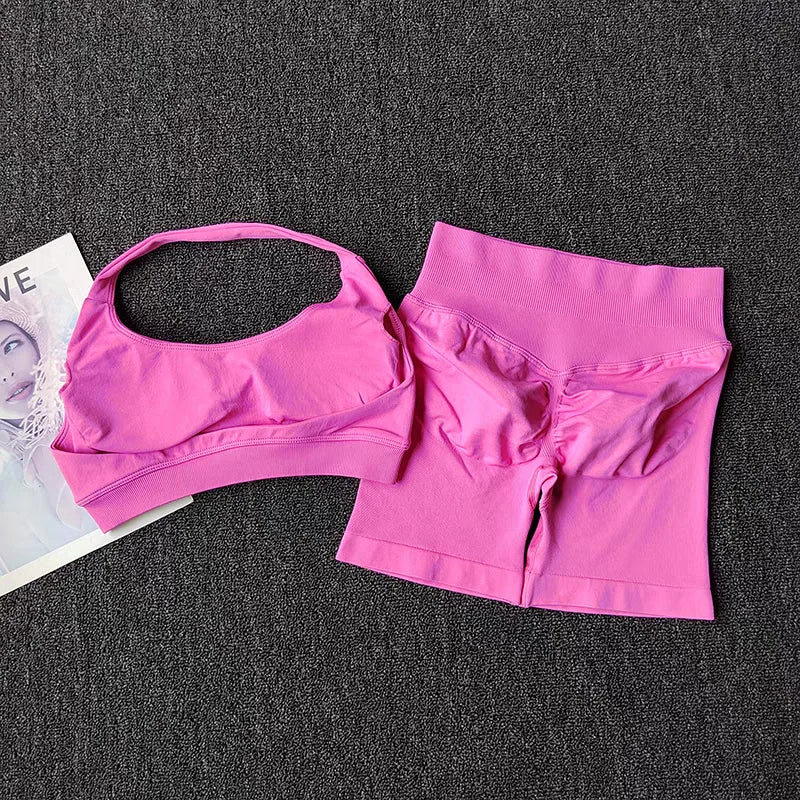 2 Pieces Yoga Suit for Women Seamless Fitness Gym Clothes Halter Sports Bra Matching Impact Shorts Workout Sets Gym Set Outfit