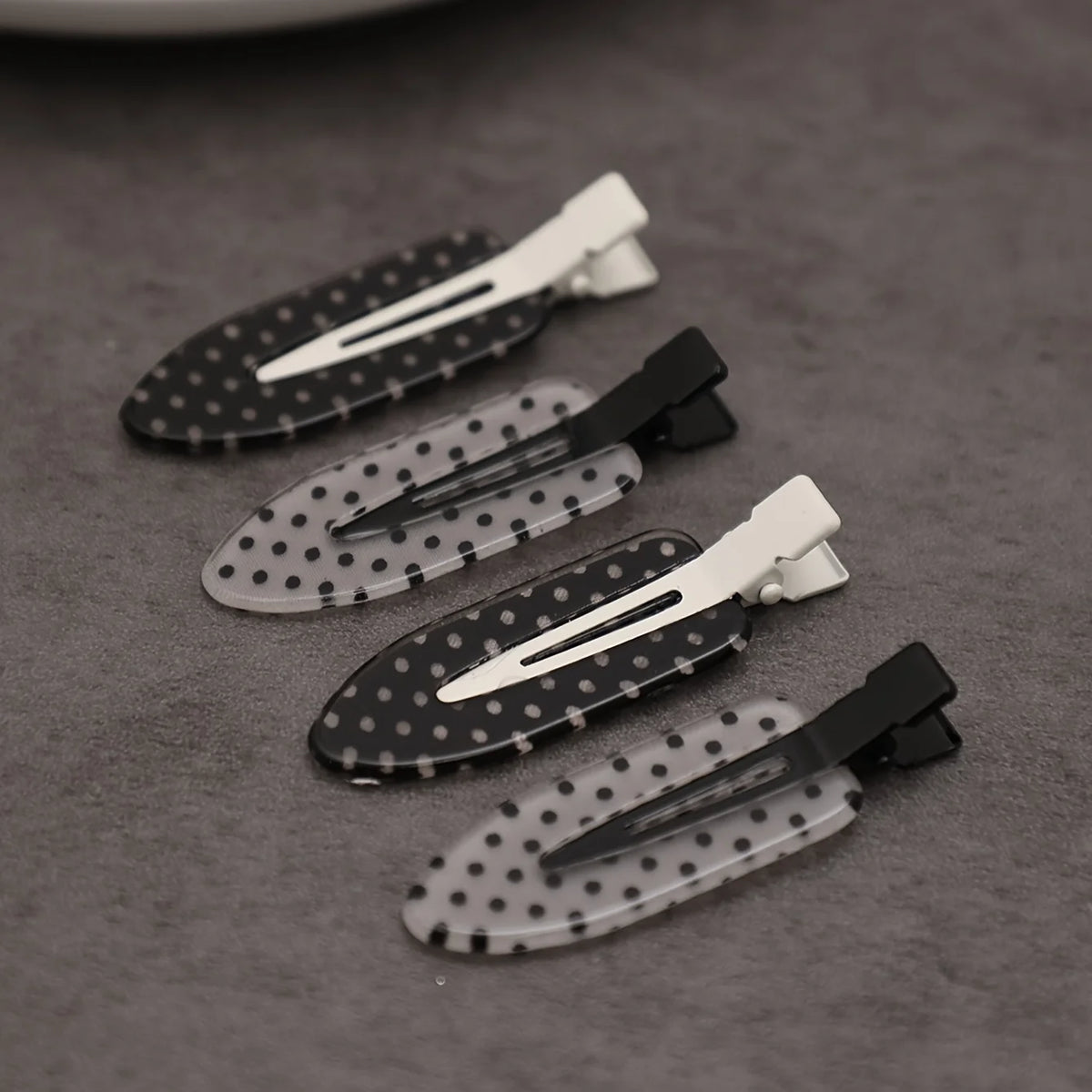 4 pieces/black and white acetic acid traceless hair clip acrylic duckbill clip sweet bangs hair clip hair clip