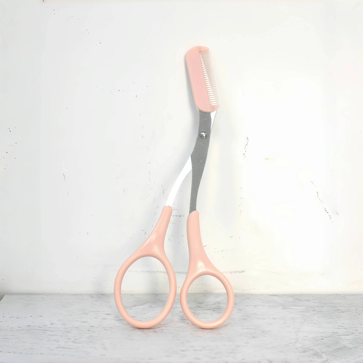 Eyebrow Razor Scissor  Stainless Steel Safe Anti-scratch Trimmer for Beginners Crescent Sharp Beauty Tool Multi-color