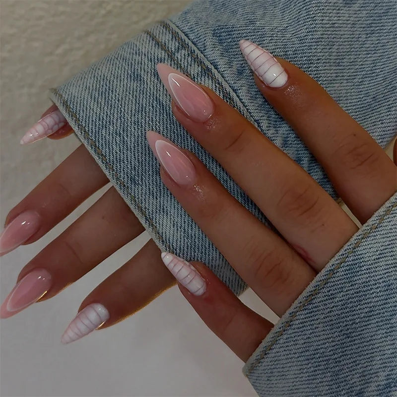 24pcs Gradient Red Nails Sets Press on Glitter Mid-length Almond Nails Tips Simple Detachable Fake Nail Art Cat's Eye False Nail