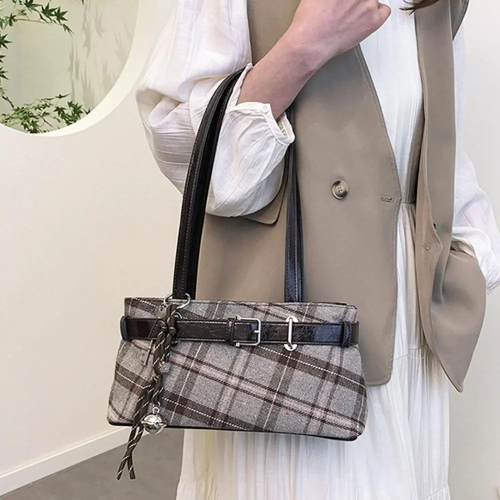 Fashion Checkered Shoulder Bag with Pendant for Women Retro Small Tote Bag Versatile and Casual  Handbags For Commuting Handbag
